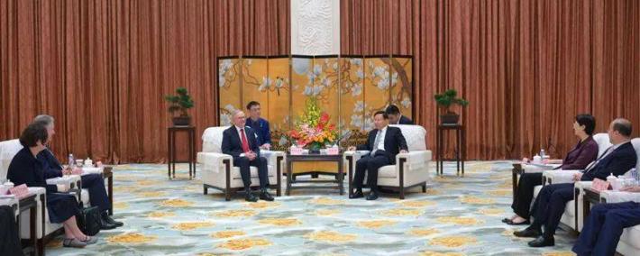 王晓晖施小琳会见澳大利亚总理阿尔巴尼斯 共同出席2026澳网亚太区外卡赛落地成都宣布仪式