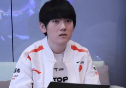 LOL皮(pí)膚(fū)投票排(pái)行，衹(zhǐ)有一款冠军皮(pí)膚(fū)进入前(qián)100，看到就(jiù)能(néng)想(xiǎng)到IG