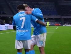 意甲焦点战：那不勒斯力克亚特兰大，轻松登頂(dǐng)榜(bǎng)首(shǒu)