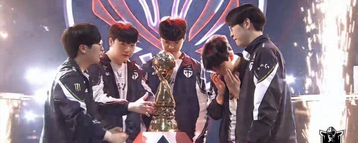 LOL历史最强战队诞生！23连胜拿下MSI冠军，Faker被对位FMVP