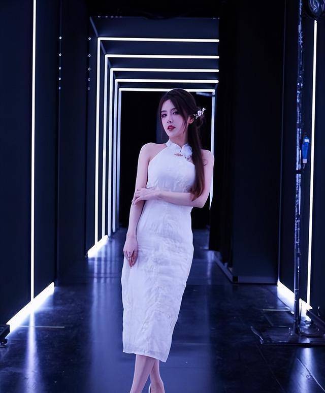 Rita的逆(nì)袭之路!电竞解说到娱乐圈女神,跨界走(zǒu)得飞起!