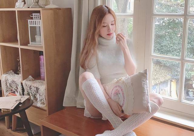 Rita的逆(nì)袭之路!电竞解说到娱乐圈女神,跨界走(zǒu)得飞起!