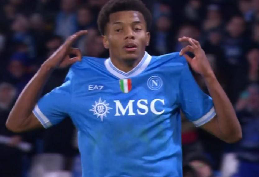 意甲焦点战：那不勒斯力克亚特兰大，轻松登頂(dǐng)榜(bǎng)首(shǒu)