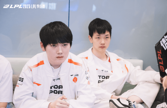 LPL冒(mào)泡(pào)赛：IG能否(fǒu)逆襲(xí)？TES能否(fǒu)保住优势？