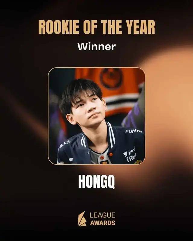 LOL新老交替，Chovy力压Faker拿年度选手，新王登基