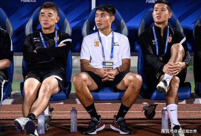 邵佳一有毛雷尔，郑智有黄博文！乔迪打造中超新银河战舰，三镇签新帅仅1年